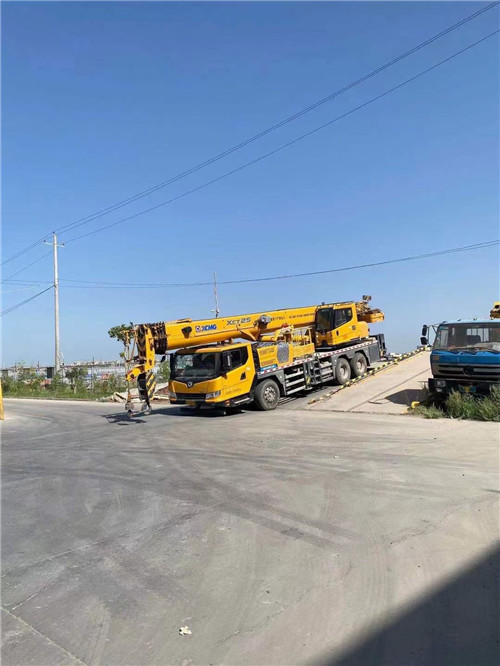 美姑县吊车作业时，可能会产生哪些额外收费项目？